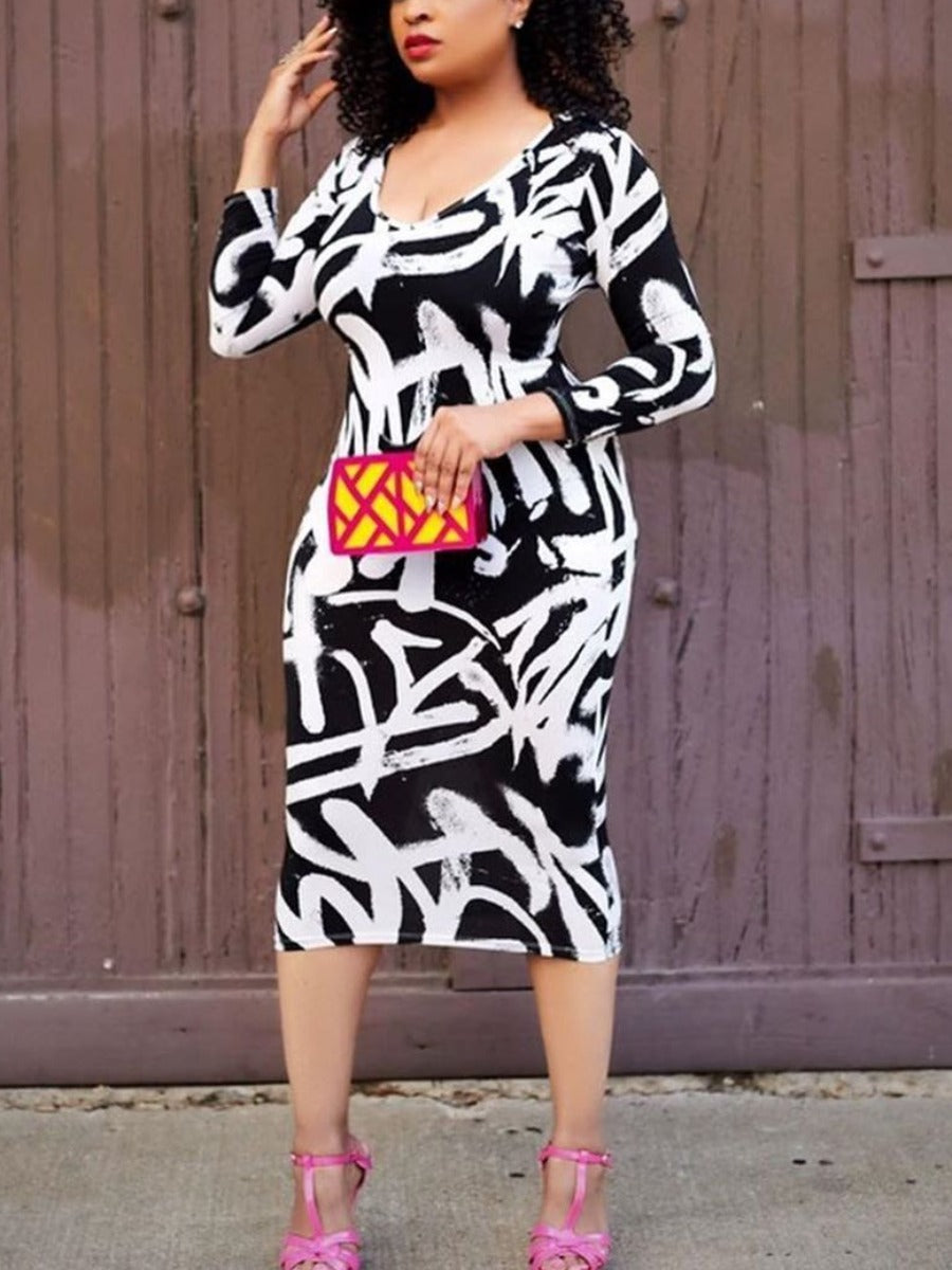 Plus Size U Neck Graffiti Print Bodycon Dress